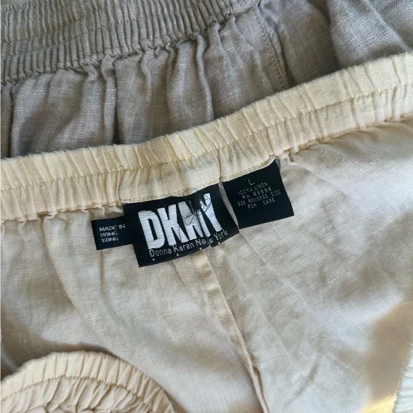 Vintage DKNY Butter Yellow Linen Drawstring Shorts - Picture 3 of 3